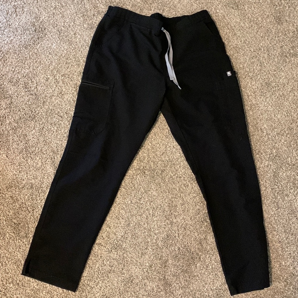Figs Yola skinny scrub pants